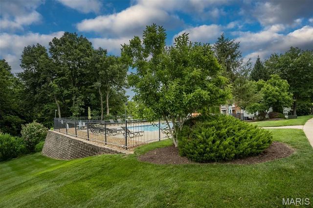 46 Soenker Circle, St Peters, MO 63376