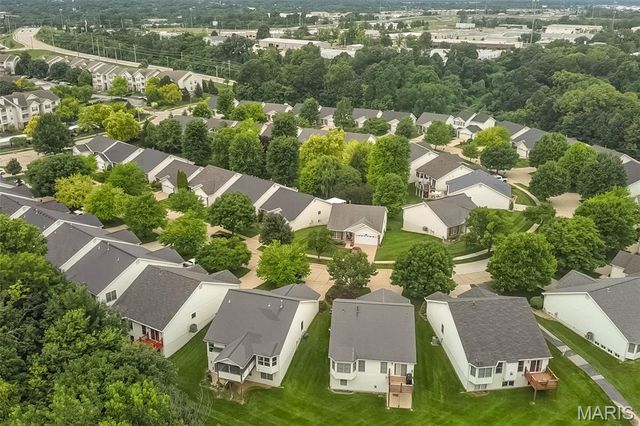 46 Soenker Circle, St Peters, MO 63376