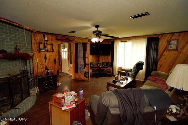 115 Old Athens Rd Rd, Madisonville, TN 37354