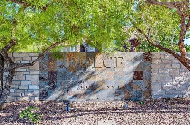 2750 South Durango Drive 1142, Las Vegas, NV 89117