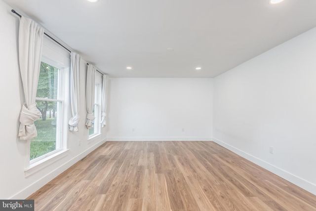919 HILLCREST, Martinsburg, WV 25401