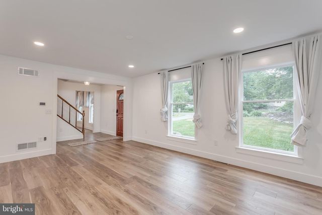 919 HILLCREST, Martinsburg, WV 25401