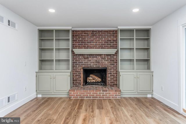 919 HILLCREST, Martinsburg, WV 25401