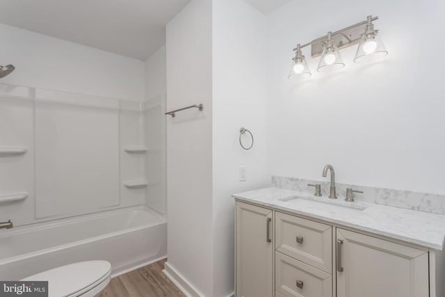 919 HILLCREST, Martinsburg, WV 25401