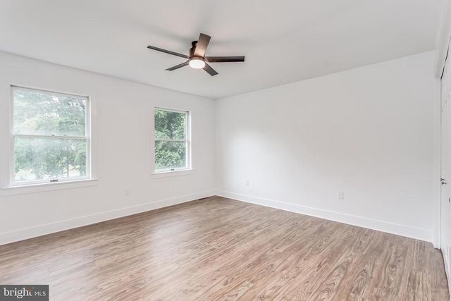 919 HILLCREST, Martinsburg, WV 25401