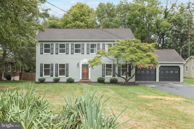 919 HILLCREST, Martinsburg, WV 25401