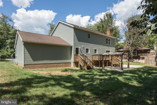 919 HILLCREST, Martinsburg, WV 25401