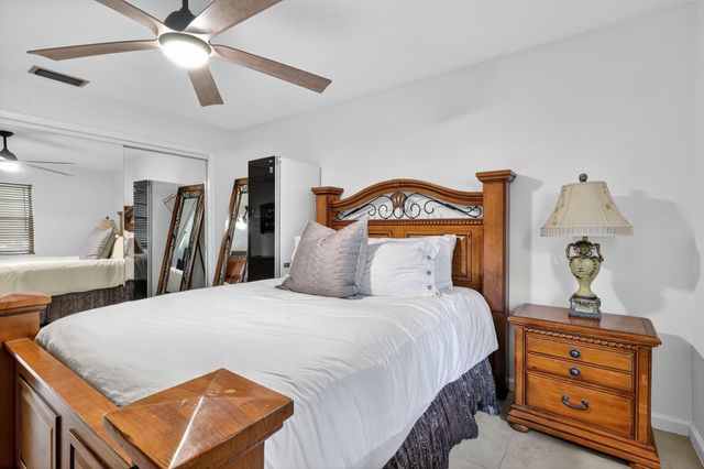 11294 Pine Valley Drive, Wellington, FL 33414