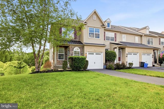 3208 BROOKSIDE DR, Furlong, PA 18925