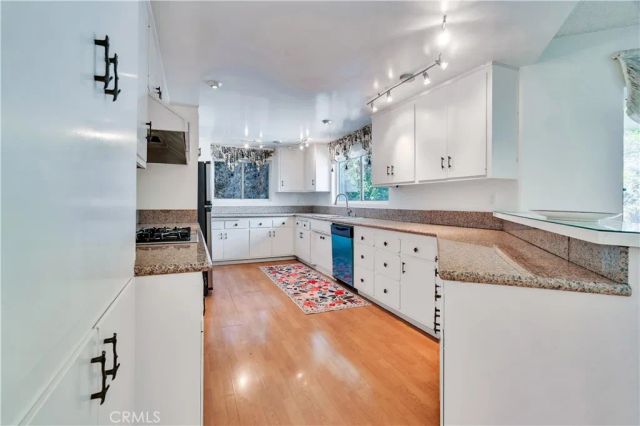 211 Peacock Lane, Montebello, CA 90640