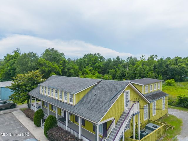 777 Watkins Avenue, Gulfport, MS 39507