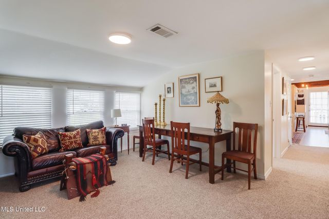 777 Watkins Avenue, Gulfport, MS 39507