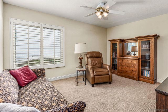1364 Miraflores Gln, Escondido, CA 92026