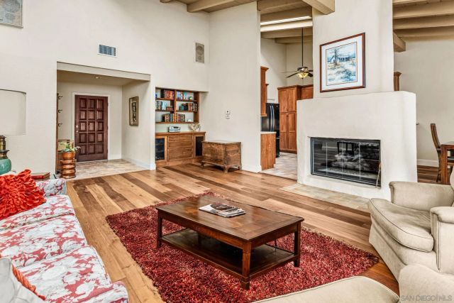 1364 Miraflores Gln, Escondido, CA 92026