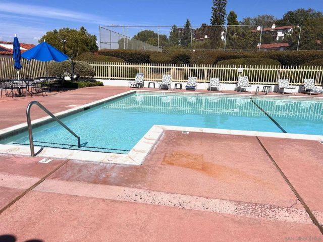 1364 Miraflores Gln, Escondido, CA 92026