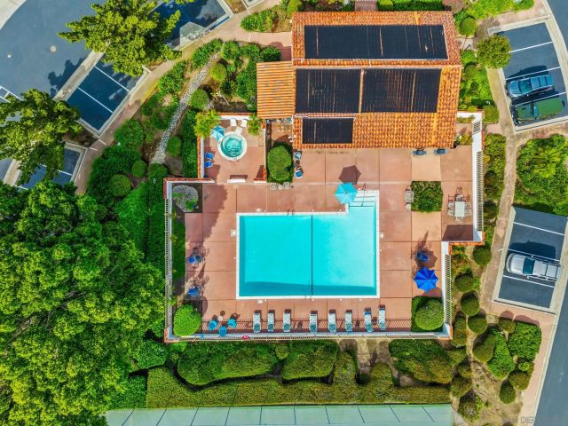 1364 Miraflores Gln, Escondido, CA 92026