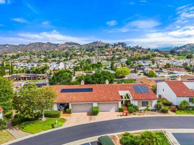 1364 Miraflores Gln, Escondido, CA 92026