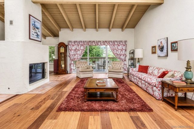 1364 Miraflores Gln, Escondido, CA 92026