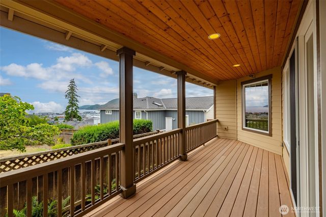 5214 Maritime Court, Anacortes, WA 98221