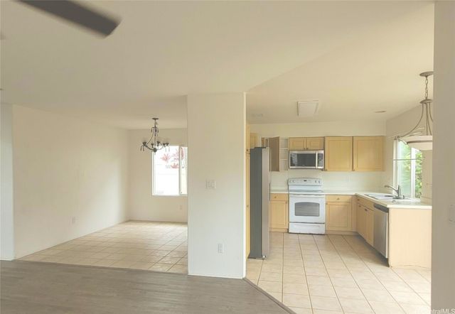 91-1050 Kaikauhaa Street, Ewa Beach, HI 96706