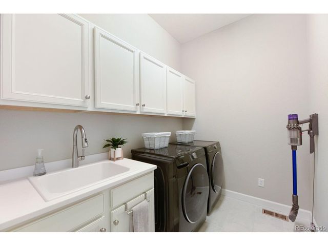 1135 Sunlit Dr, Castle Rock, CO 80109