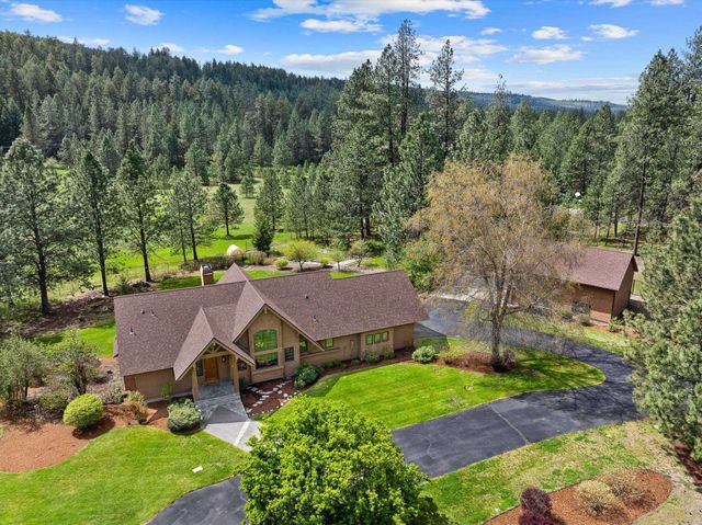 13609 W Charles Rd, Nine Mile Falls, WA 99026