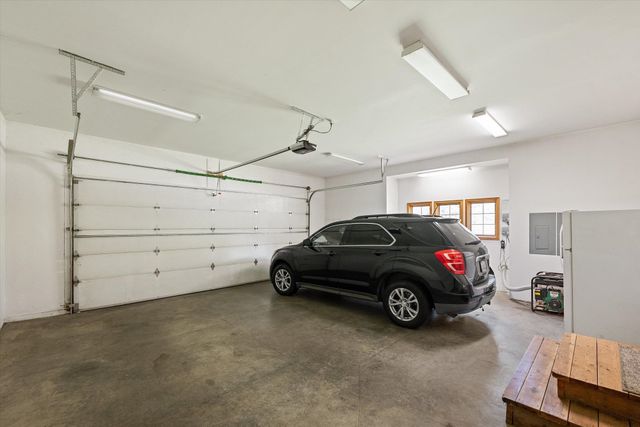 13609 W Charles Rd, Nine Mile Falls, WA 99026