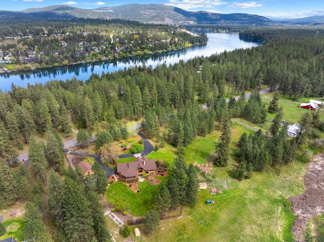 13609 W Charles Rd, Nine Mile Falls, WA 99026