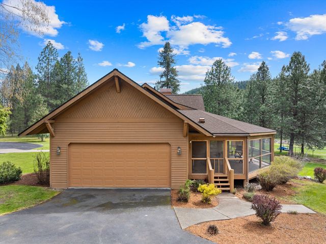 13609 W Charles Rd, Nine Mile Falls, WA 99026