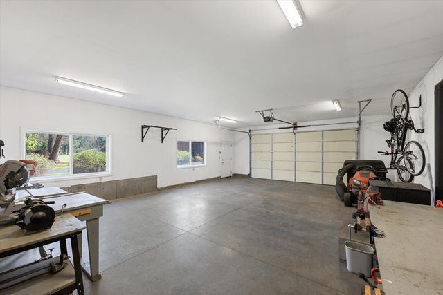 13609 W Charles Rd, Nine Mile Falls, WA 99026