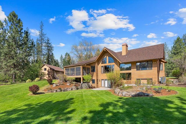 13609 W Charles Rd, Nine Mile Falls, WA 99026