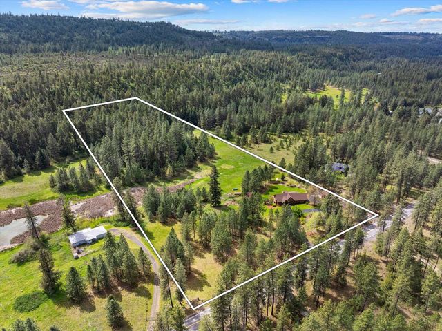 13609 W Charles Rd, Nine Mile Falls, WA 99026