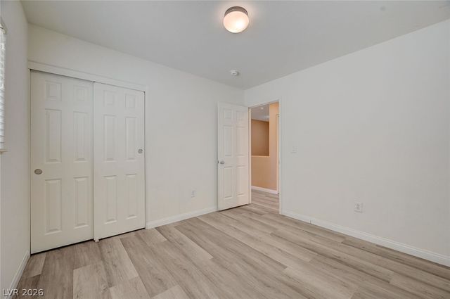 7333 Camden Pine Avenue, Las Vegas, NV 89129