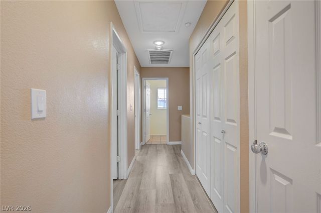 7333 Camden Pine Avenue, Las Vegas, NV 89129