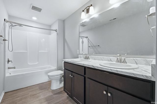 1372 Verdigris Pass, Fort Wayne, IN 46845