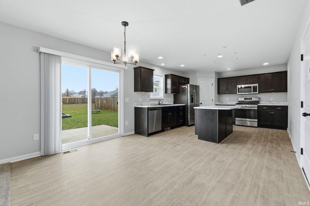 1372 Verdigris Pass, Fort Wayne, IN 46845