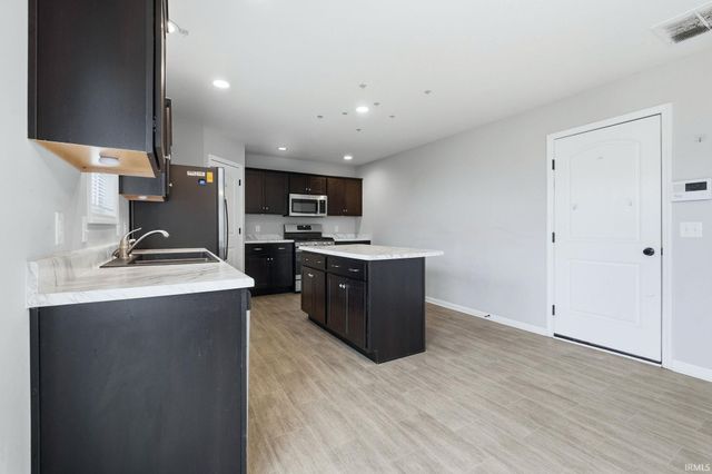 1372 Verdigris Pass, Fort Wayne, IN 46845