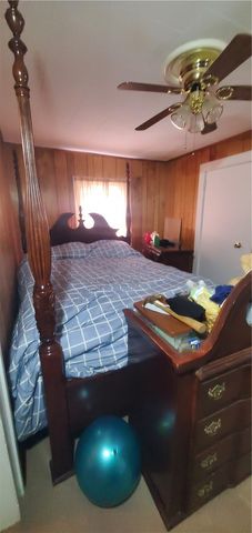 114 Hampton Street, Pelzer, SC 29669