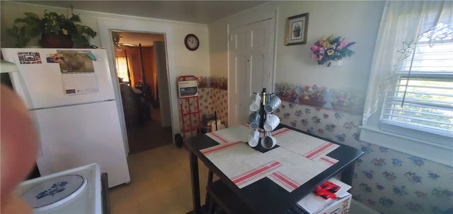 114 Hampton Street, Pelzer, SC 29669