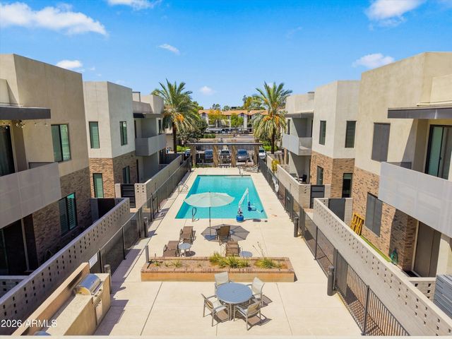 901 S Smith Road 1060, Tempe, AZ 85281