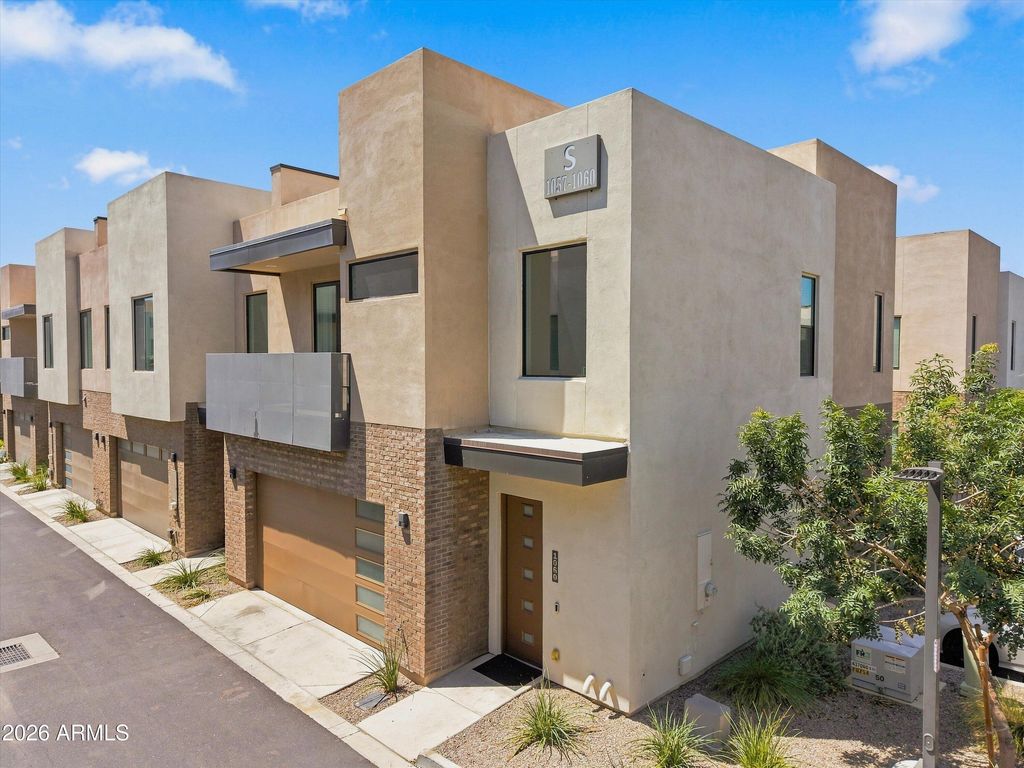 901 S Smith Road 1060, Tempe, AZ 85281