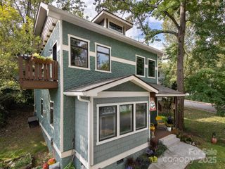 85 Tremont Street, Asheville, NC 28806