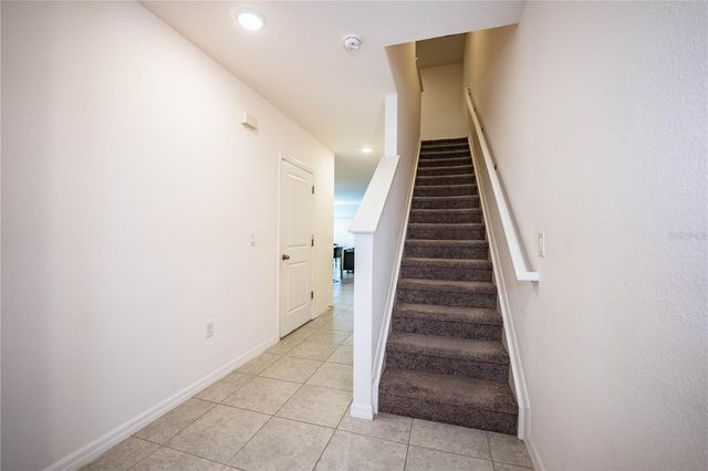 3883 ACADEMIA AVENUE, Lakeland, FL 33803