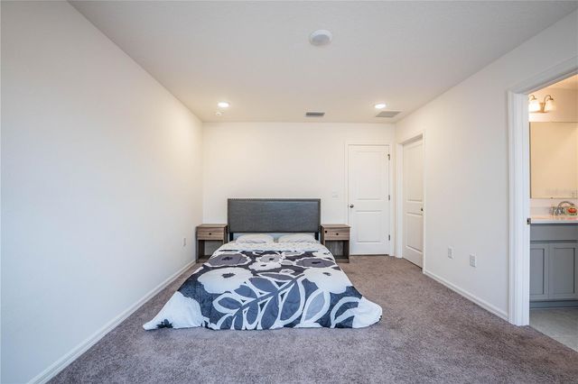 3883 ACADEMIA AVENUE, Lakeland, FL 33803