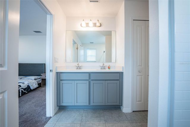 3883 ACADEMIA AVENUE, Lakeland, FL 33803