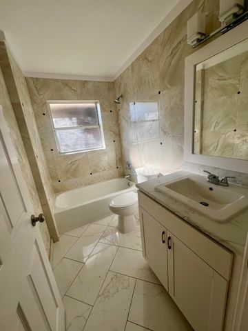 914 SW Cecil Lane, Port St. Lucie, Port St Lucie, FL 34953