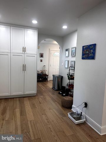 344 N KENSINGTON ST, Arlington, VA 22205