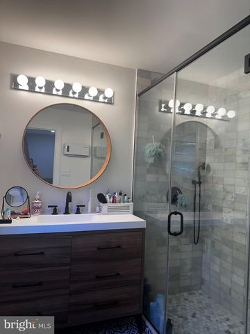 344 N KENSINGTON ST, Arlington, VA 22205