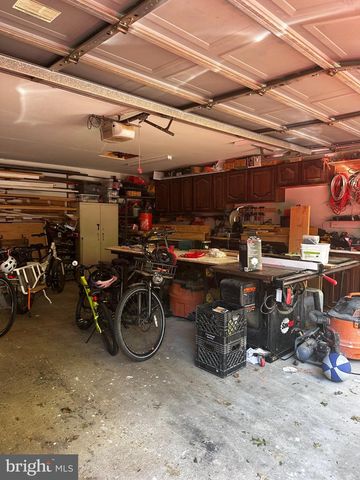 344 N KENSINGTON ST, Arlington, VA 22205