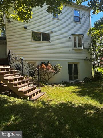 344 N KENSINGTON ST, Arlington, VA 22205